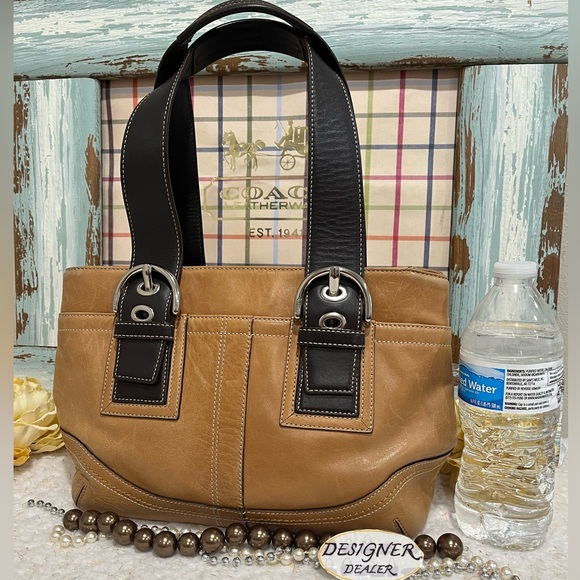 Authentic Coach Soho Tan & Brown Leather Shoulder Bag Tote 10911 VGC! - Picture 3 of 12